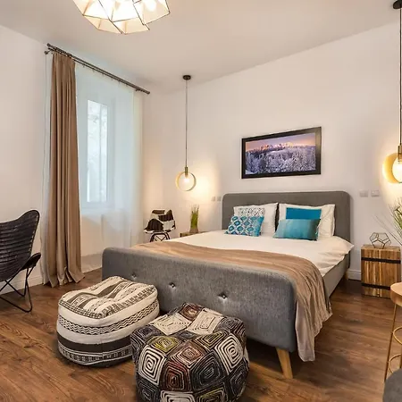 Venice Boutique בראשוב
